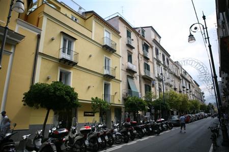 Alojamento de Acomodação e Pequeno-almoço Palazzo Tritone & Abagnale 3*